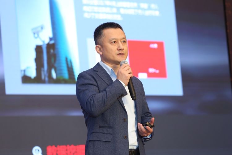 深圳商报 | 金龙迎宾 - 人生就是搏!董事长兼CEO陈宁： 深港应携手共建国际科技创新中心